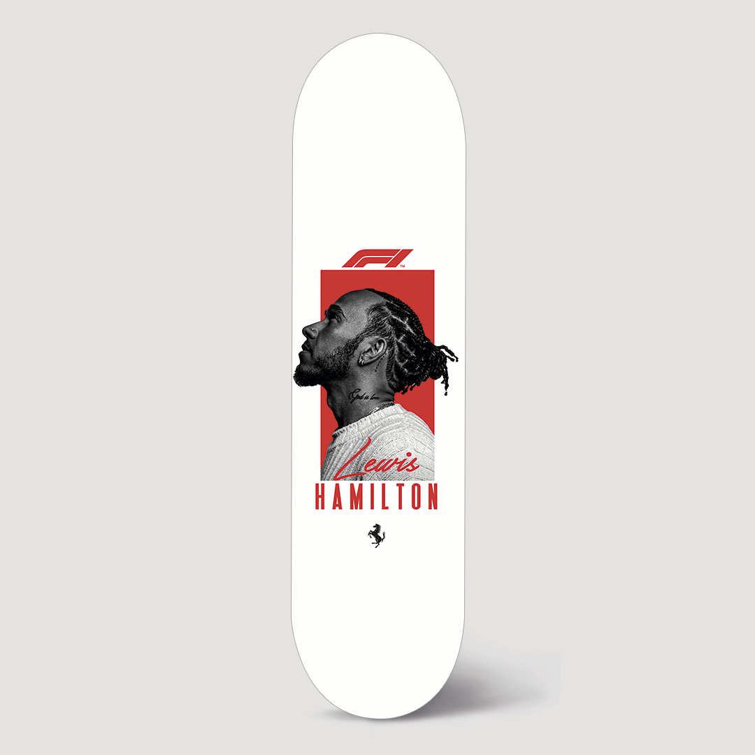 SKATE Lewis Hamilton
